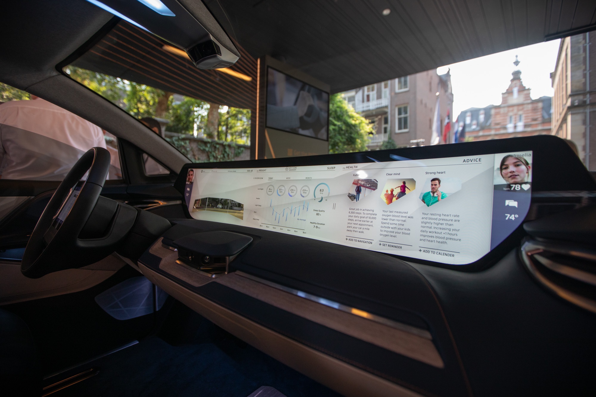 拜腾汽车牵手富士康,搭载48英寸超大屏的m-byte量产终见曙光