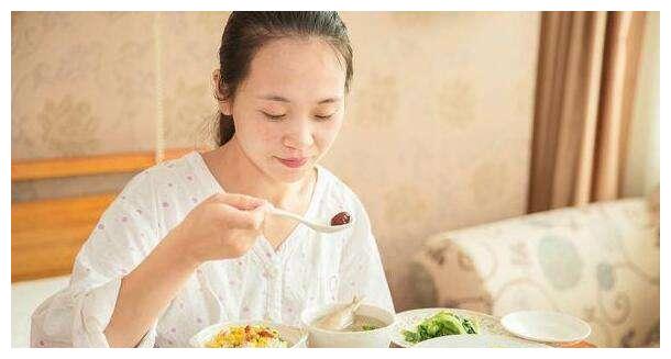 婆婆总让我在坐月子时挨饿，孩子1岁后才知道：她的良苦用心休闲区蓝鸢梦想 - Www.slyday.coM