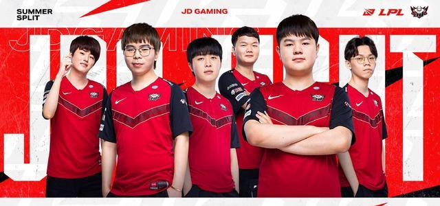 LPL夏季赛积分榜：TES未尝一败斩获榜首