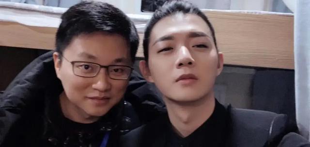 郑毅和霍尊又列出截图证明:陈露一点也不单纯!