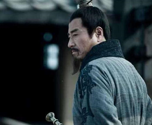 韩信被杀后,萧何看着他的遗体冷冷说了四个字,被人诟病至今休闲区蓝鸢梦想 - Www.slyday.coM 韩信被杀后,萧何看着他的遗体冷冷说了四个字,被人诟病至今休闲区蓝鸢梦想 - Www.slyday.coM