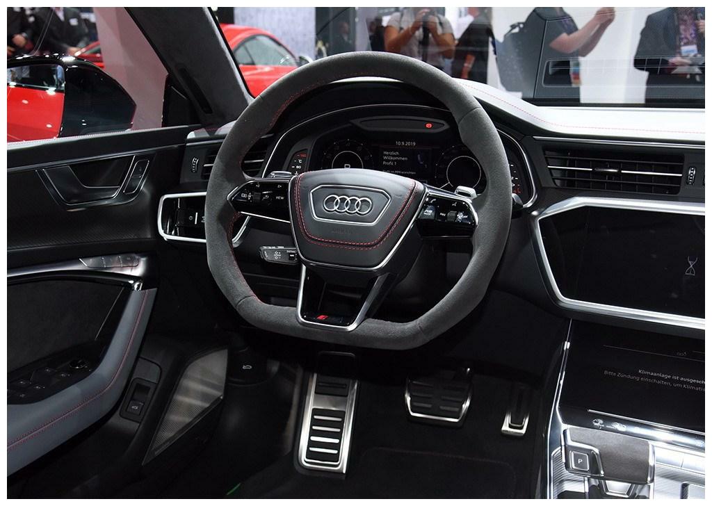 上可屠牛下可宰马地表最强奥迪要来了2020款奥迪rs7