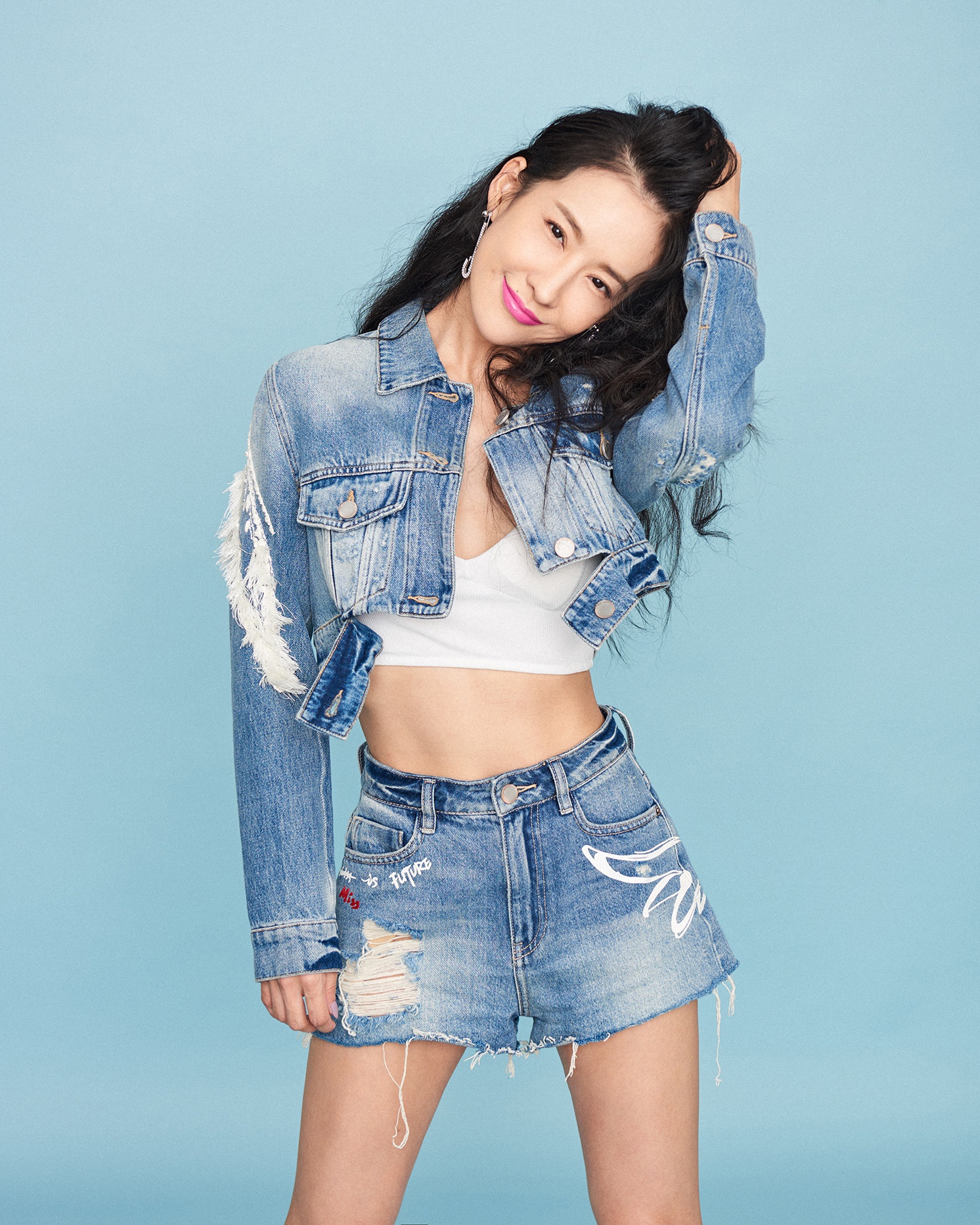 郭柯彤复出化身拼命三娘新戏飞打骑射亲上阵