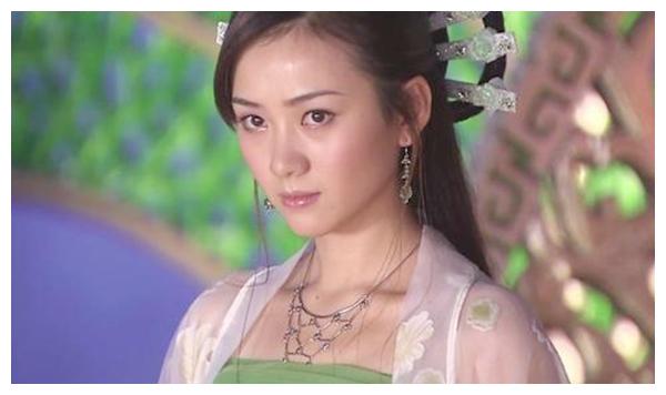 10年前这部剧堪称美女如云，刘涛郭珍霓在剧中打酱油