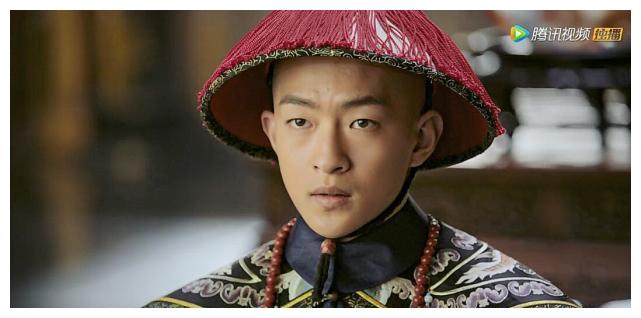 《如懿传》如懿被幽禁,永琪坚持送两样东西,容珮却对他很不满!