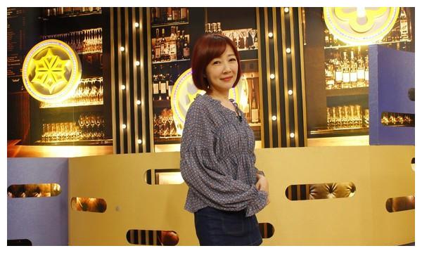 老婆余皓然爆料王中平护女心切 手机定位追踪24小时掌握17岁爱女