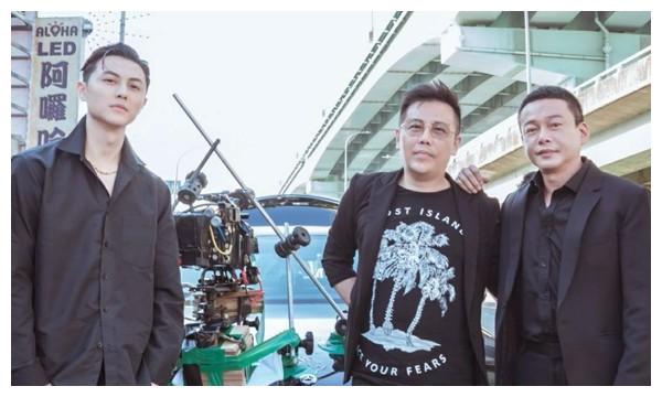 独/被爆爱泡夜店 导演严斥港媒曝王子「拍完片就回家」休闲区蓝鸢梦想 - Www.slyday.coM 独/被爆爱泡夜店 导演严斥港媒曝王子「拍完片就回家」休闲区蓝鸢梦想 - Www.slyday.coM