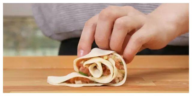 饺子这样包更有创意,好看又好吃,刚上桌就被会吃光