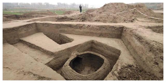 不过,同样的墓葬在滑县和濮阳也有发现.