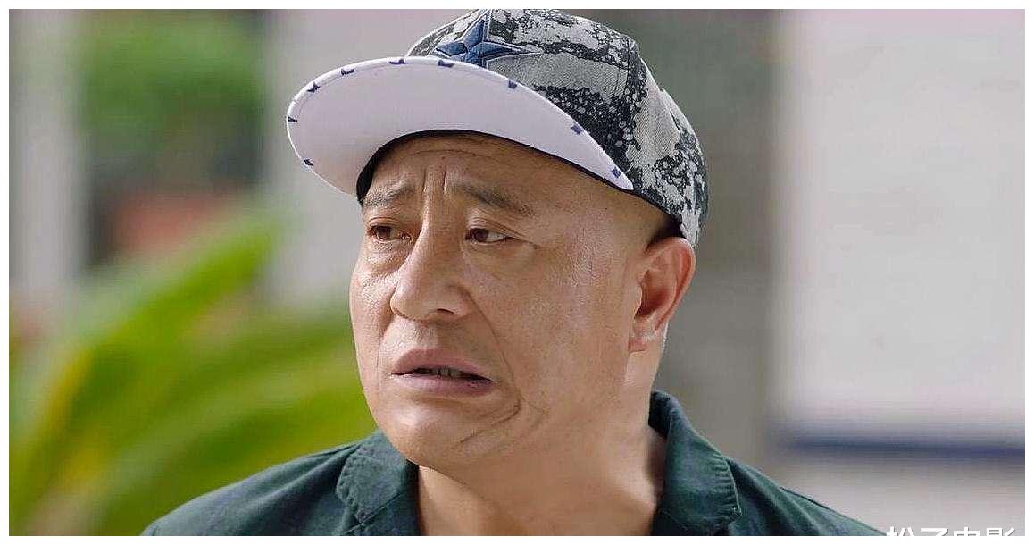 赵四刘小光爆料第一次拍《乡爱》,因长相不像明星,曾遭保安驱赶__财经