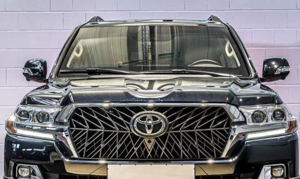 第一个防弹"丰田陆巡"曝光,六边形格栅,野性和攻击性-新浪汽车