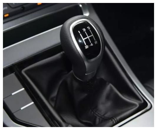 手动挡的挂挡小技巧 你知道多少呢