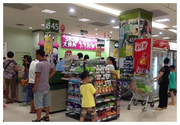 结完账发现孩子偷拿一块糖果，三位妈妈不同反应，影响孩子一生休闲区蓝鸢梦想 - Www.slyday.coM