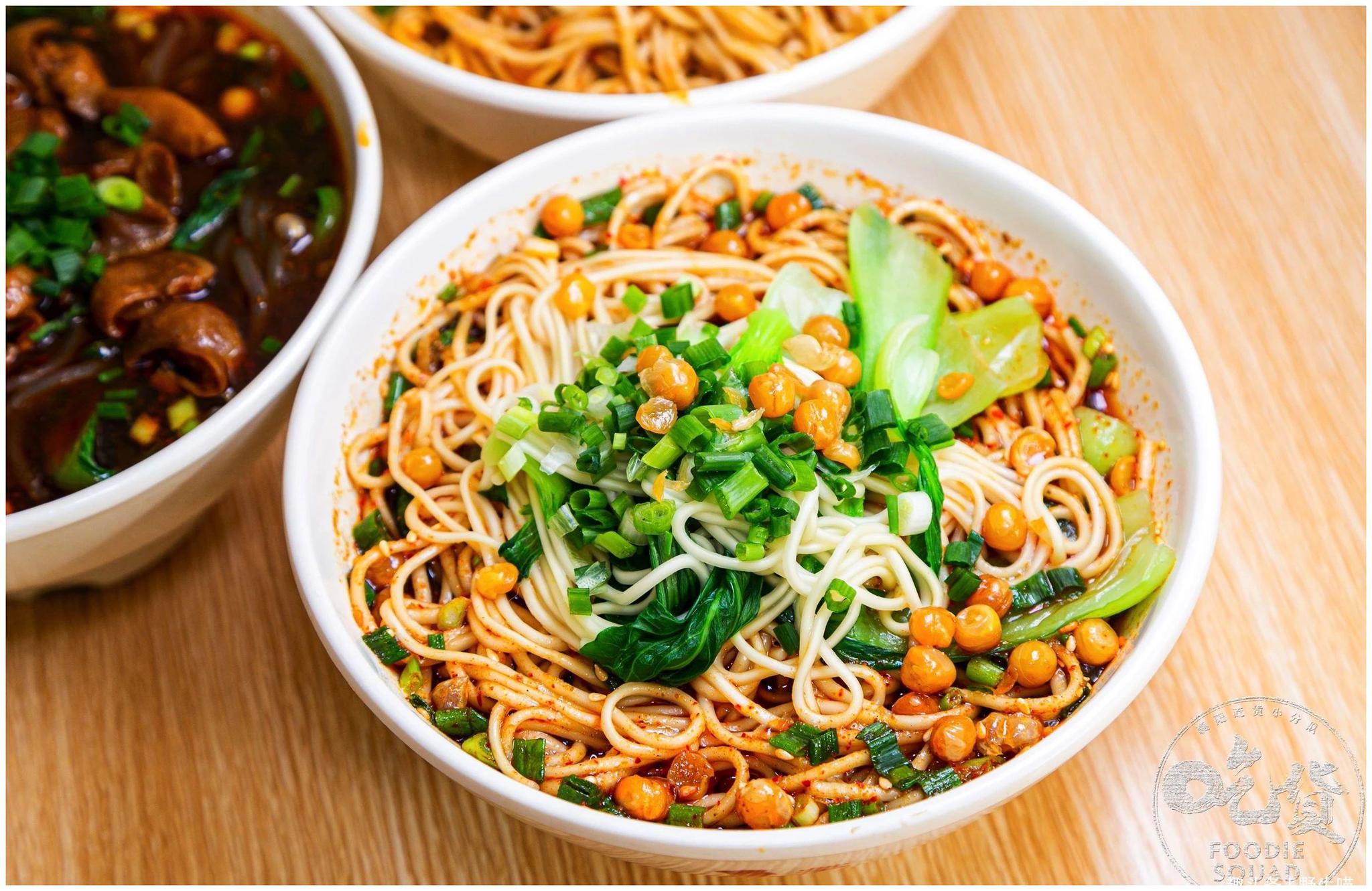 朝阳路上的重庆小面,穿越到湖北的川渝味道