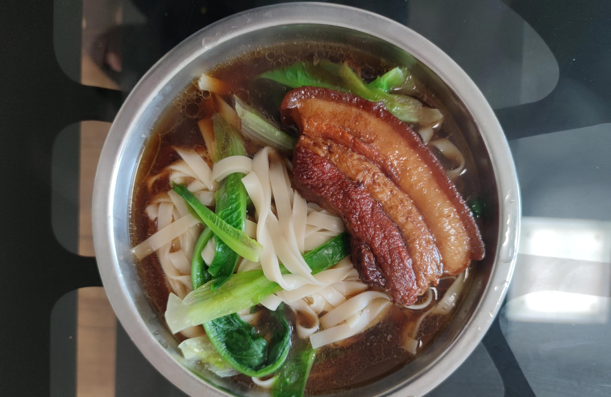 两分钟教您学会陕北版小烧肉面