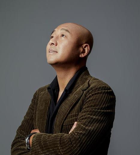 周晓鸥透露,拍《扫黑风暴》时,连个剧本都没见着