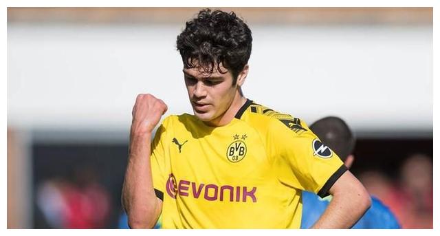 多特蒙德的哈兰德:雷纳迟早奔向足球巅峰,罗纳尔多则是他的灵感