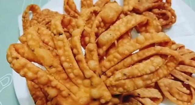 炸排叉也叫麻叶老左教你制作比例及手法学会了可以自己在家炸