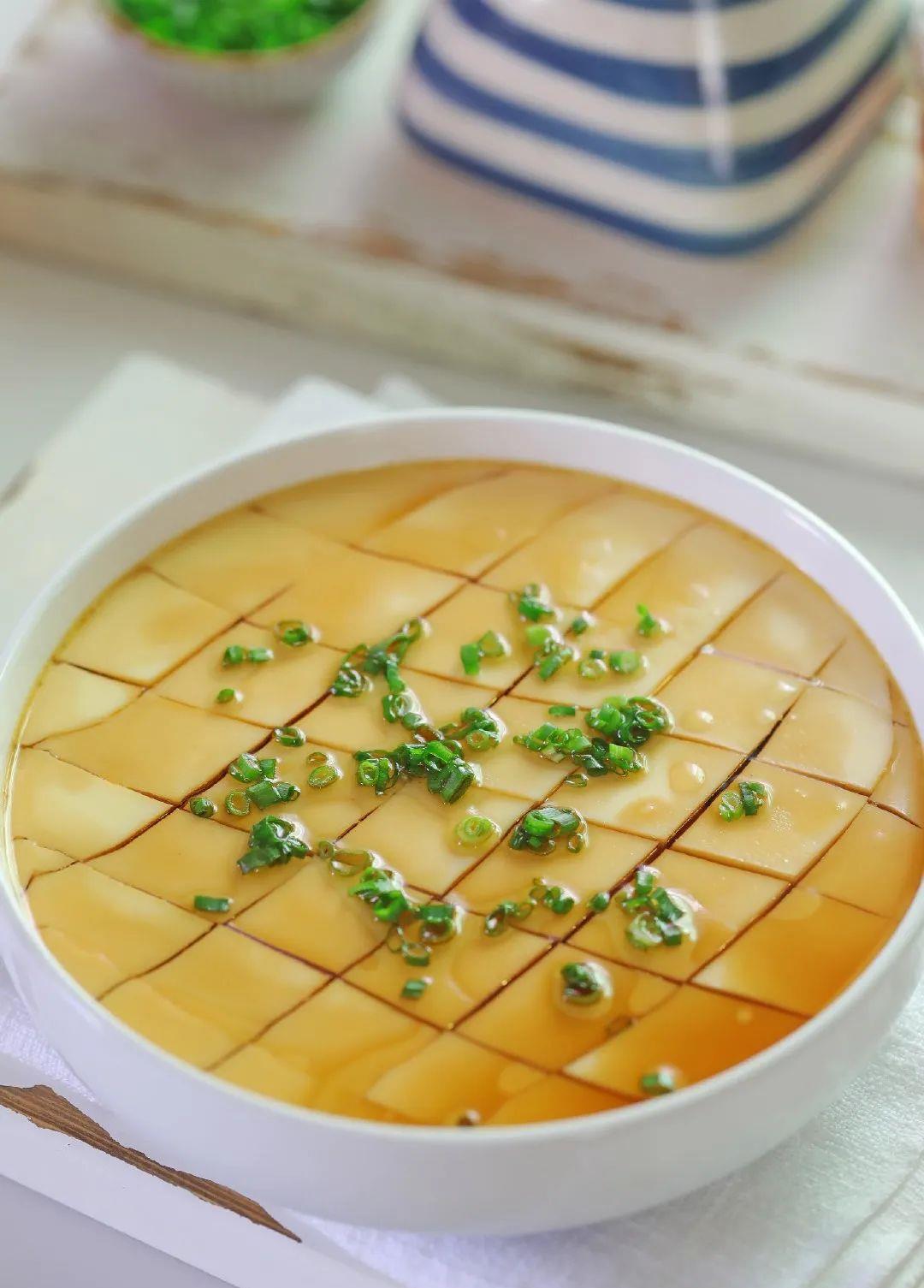 工作两天,想念家乡美食蒸水蛋,滑嫩爽口,寓意平安