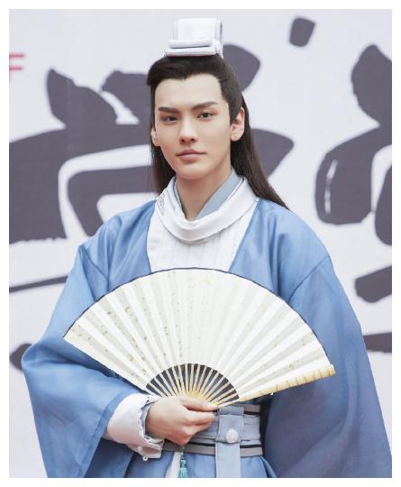 漂亮书生或7月开播漂亮书生坐拥三大美男究竟谁才是真爱