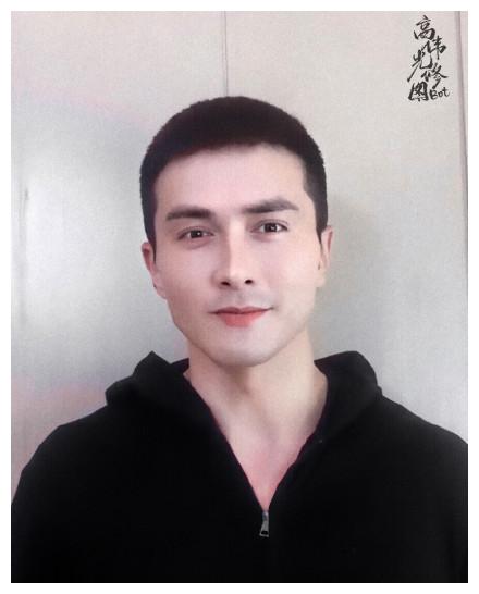 tfboys寸头造型:王俊凯酷帅颜值惊艳,王源可爱千玺呆萌