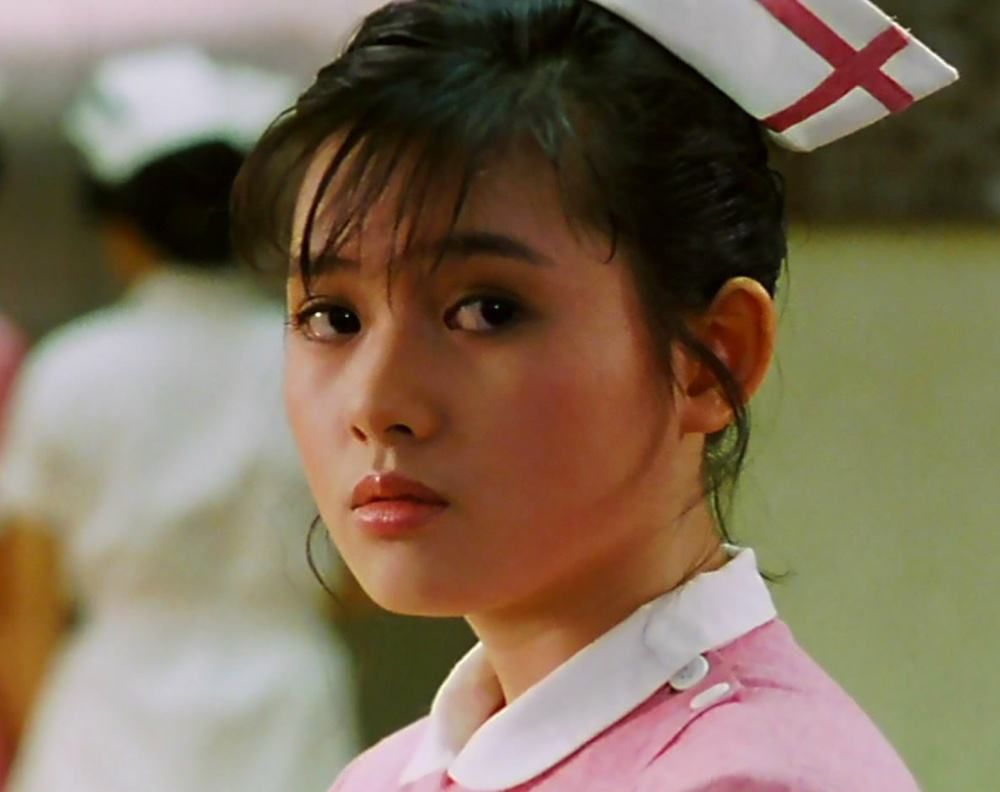 李丽珍:80,90后的蜜桃女王,艳压一个时代,风华绝代!