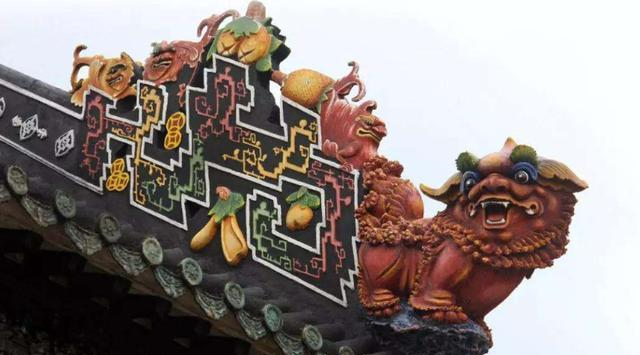 祠堂屋脊上美轮美奂的灰塑一,灰塑的外观美:表达了人们对美好生活的