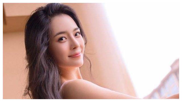 被误认为是复姓名字的明星,很多人都知道易烊千玺,却不知道她们__财经