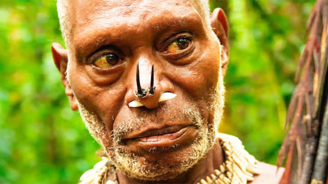 走进真正的原始部落,深入其中,揭晓他们的生活状态