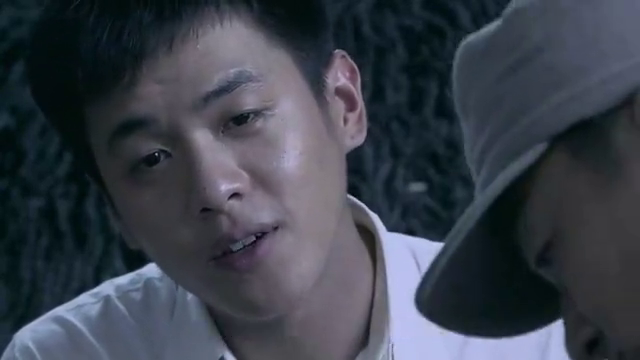 雪豹坚强岁月第二十九集:断了一只手臂,周卫国放声痛哭