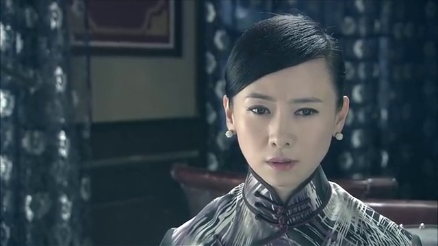 我是赵传奇:坂田归来处理文件,赵传奇差点被发现!