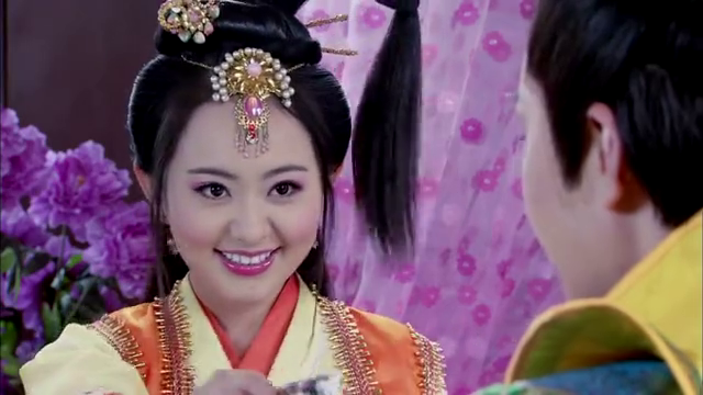 这她怎么能容忍,拔刀就要一较高下 为您推荐: 九环公主找母后问题,没