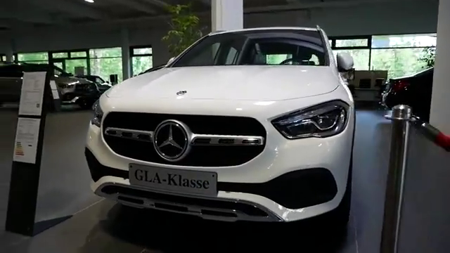 2021款奔驰gla实拍,颜值很高