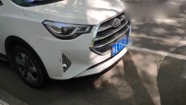 视频：这款的江淮瑞风S3外观虽然有点拘谨，但很适合家用的SUV