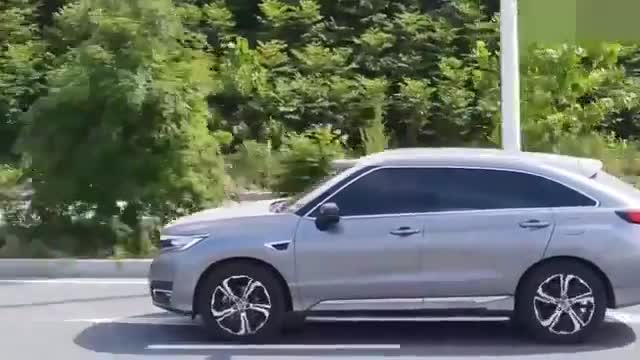 东风本田urv,外观动态展示,来欣赏下吧