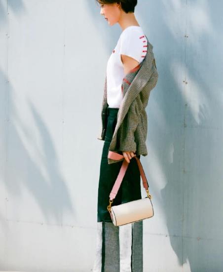 有种闪婚闪离叫车晓近照瘦似纸片人38岁终下神坛