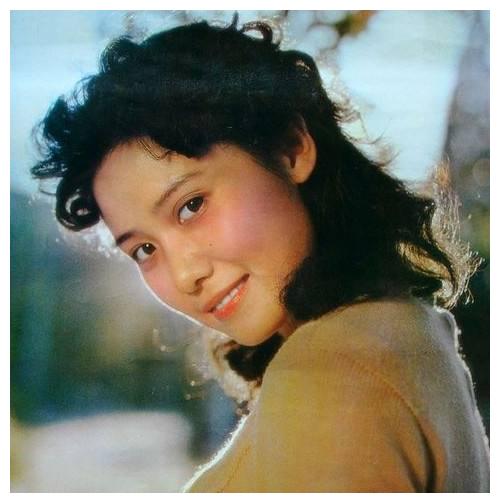 张力维,是北影厂四美之一,被丈夫坑了一生,离异后至今单身