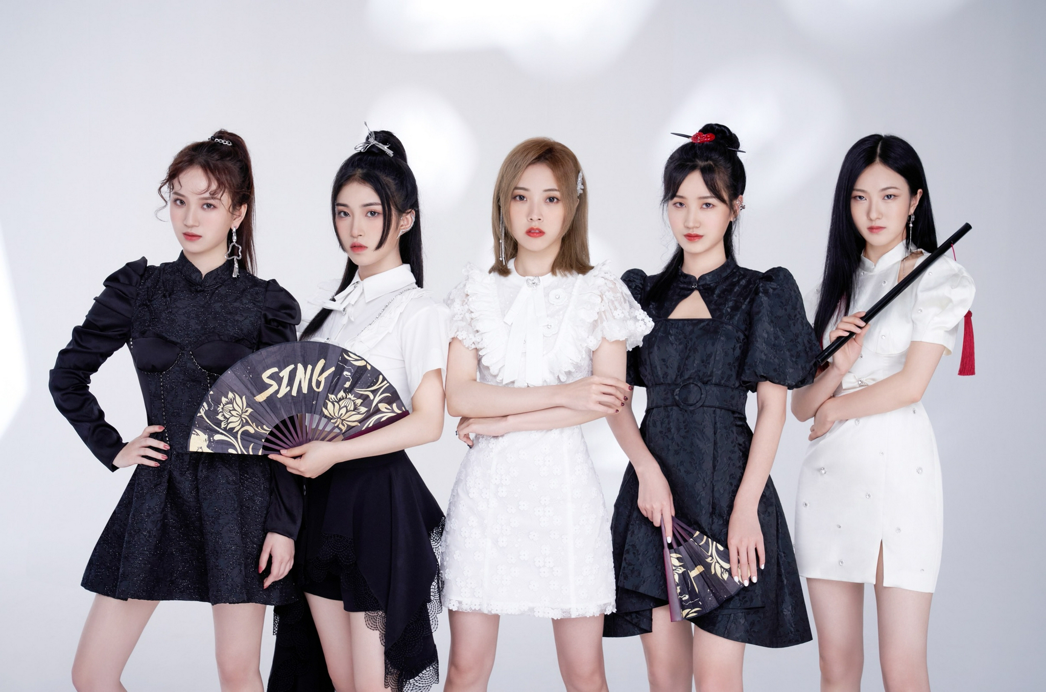 sing女团新歌墨影诠释女性力量唱出风驰电掣侠女风范