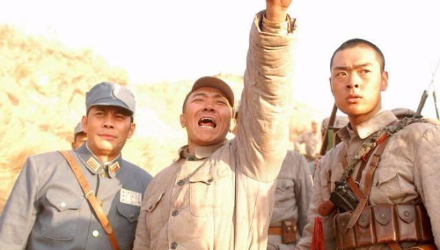 《亮剑》李云龙独立团武器什么水平?就敢攻打县城全歼日军