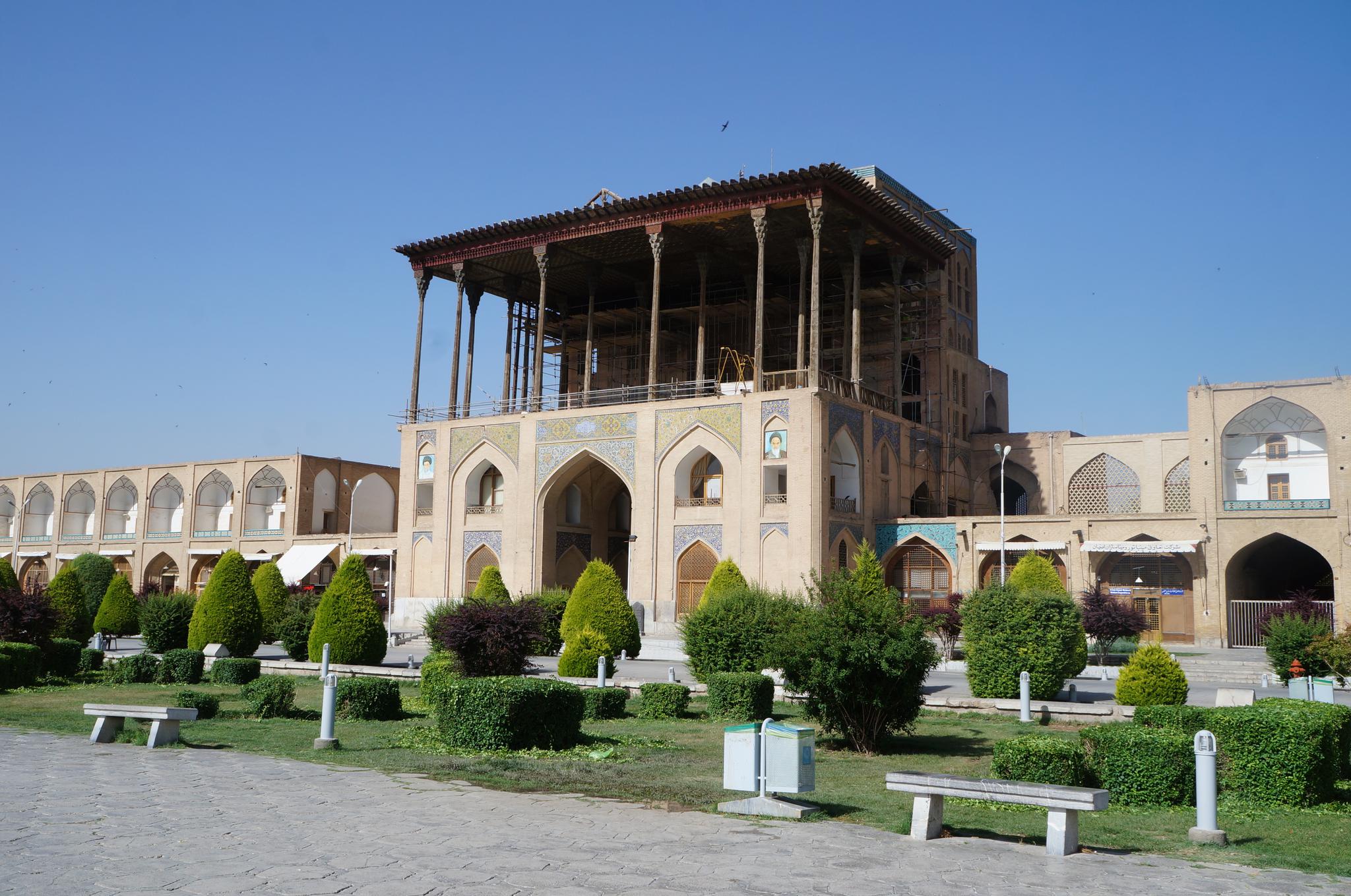 游览西亚伊朗伊斯法罕阿里卡普王宫