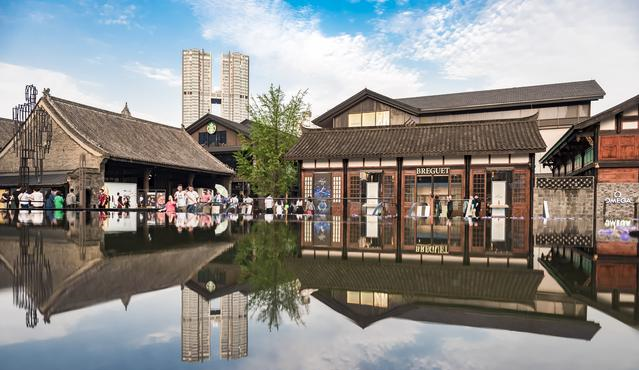 此地被誉为“成都的三里屯”,繁华程度不输香港中环,游客很喜欢休闲区蓝鸢梦想 - Www.slyday.coM 此地被誉为“成都的三里屯”,繁华程度不输香港中环,游客很喜欢休闲区蓝鸢梦想 - Www.slyday.coM