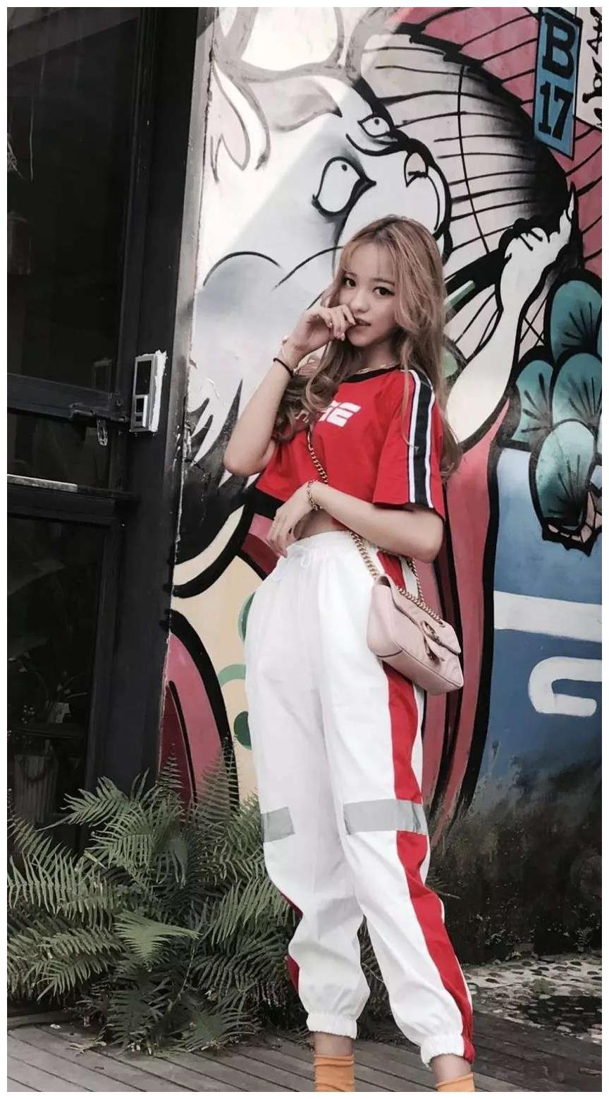 全网第一长腿网红陈意礼,清纯可爱的长相,这样的小姐姐不火都难