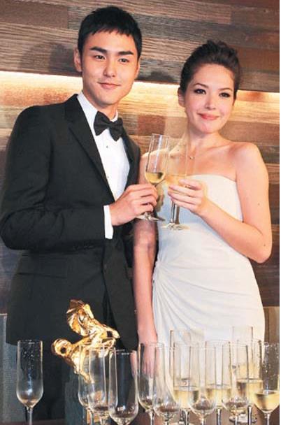 邱泽和许玮甯结婚曾跟唐嫣相恋表白张钧甯遭拒绝