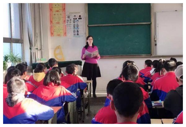 为啥老师都不愿意当班主任了，薪资不是主要原因，而是残酷的现实休闲区蓝鸢梦想 - Www.slyday.coM