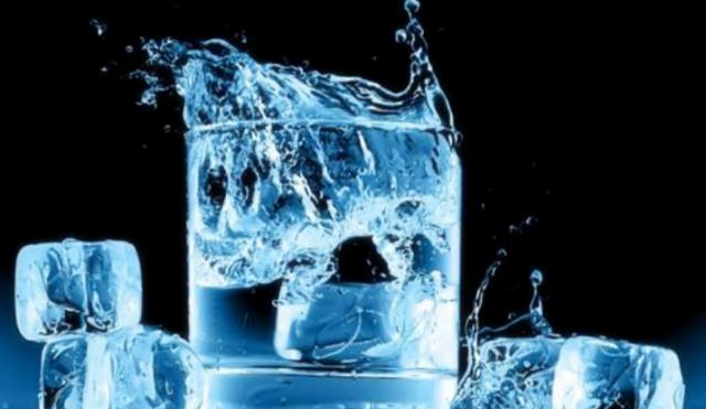 欧美人喜欢喝可乐，<a href=