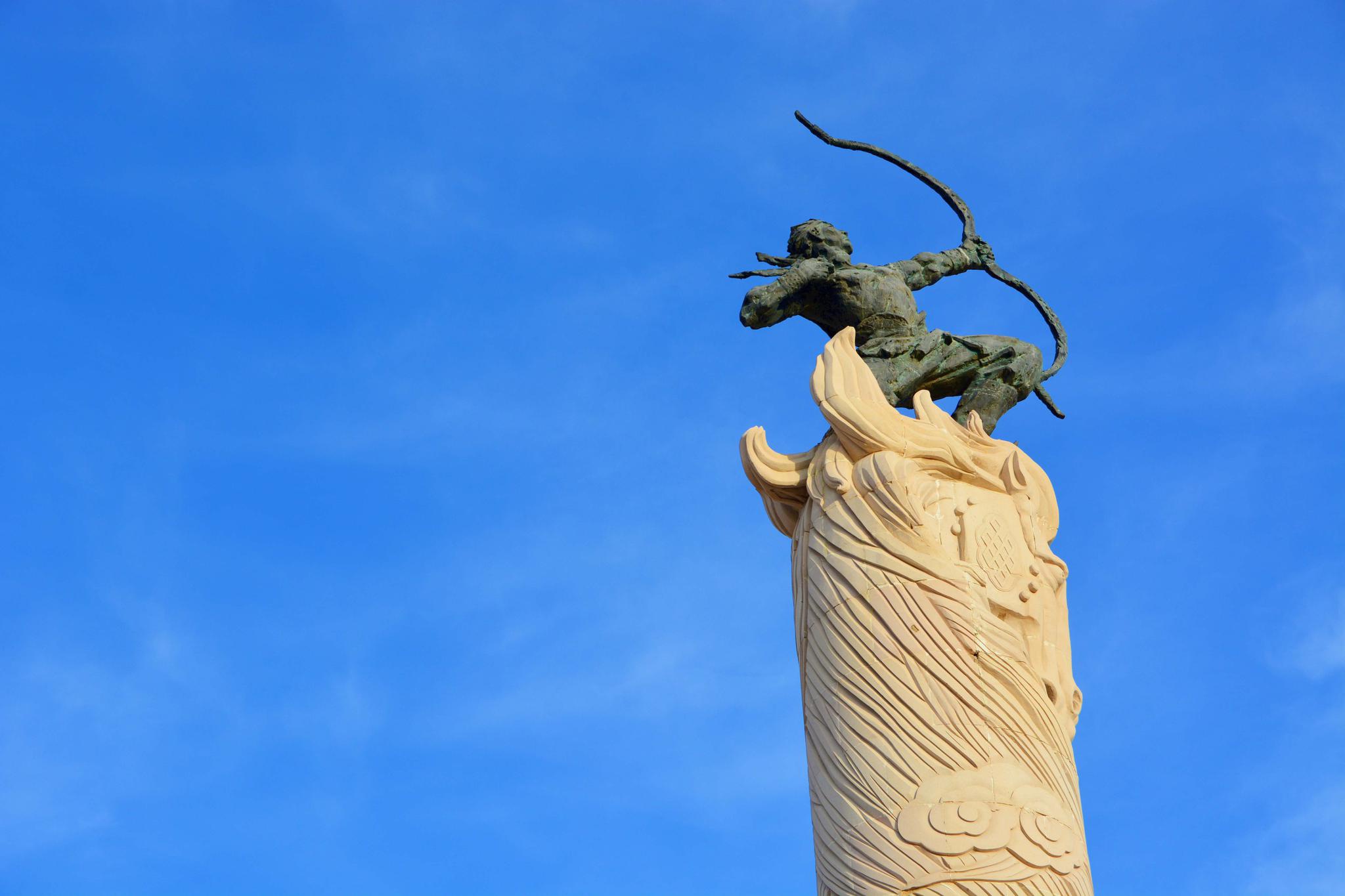 通辽市体育广场博物馆以及雕塑,原创拍摄_高清图集_新浪网