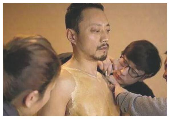 腹肌|张家辉|影帝_新浪新闻