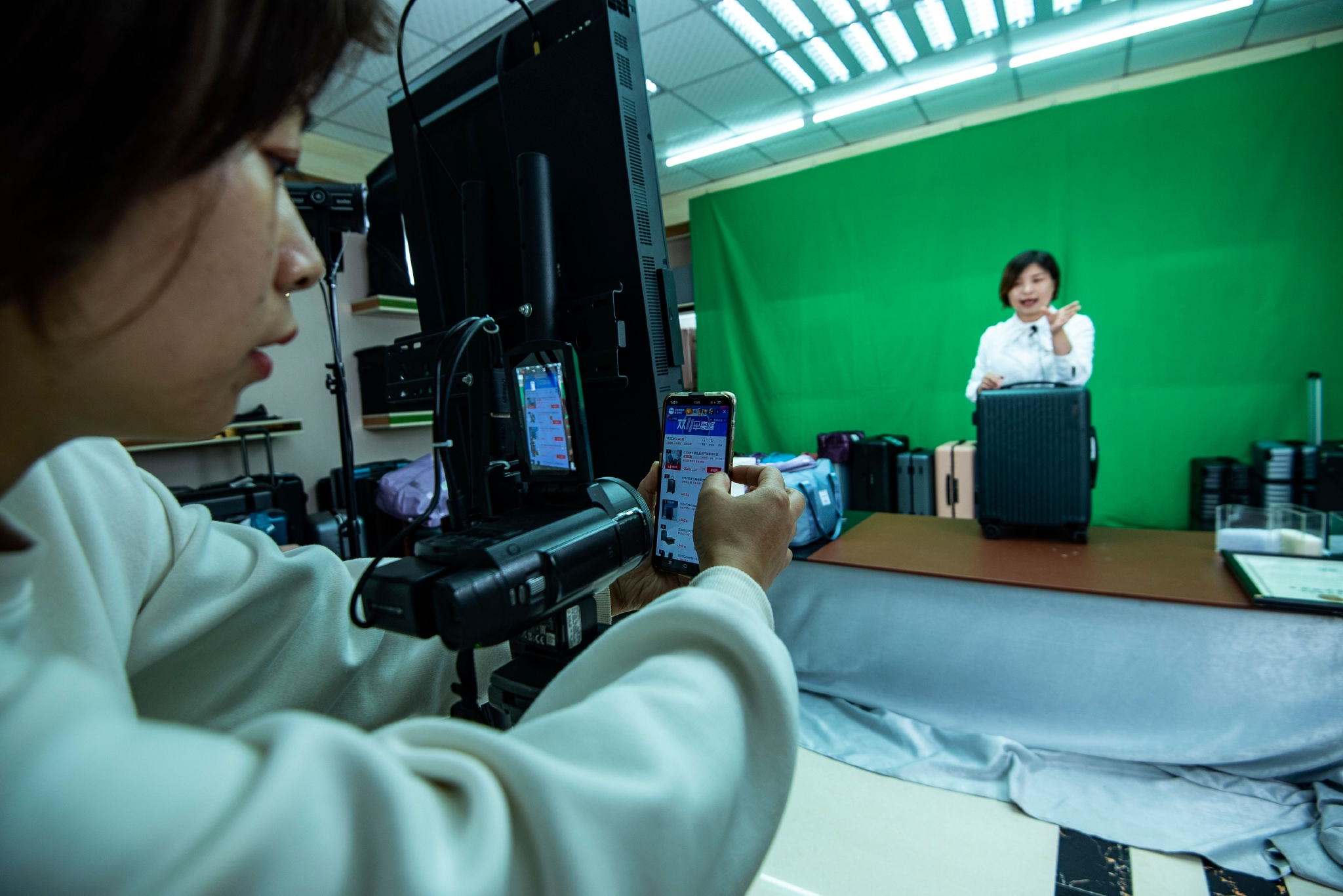 主帅杜锋怒斥裁判组不公