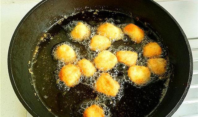 吃了这么多年零食,这种吃法第一次见,鸡米花的外表,鲍鱼的味道休闲区蓝鸢梦想 - Www.slyday.coM 吃了这么多年零食,这种吃法第一次见,鸡米花的外表,鲍鱼的味道休闲区蓝鸢梦想 - Www.slyday.coM