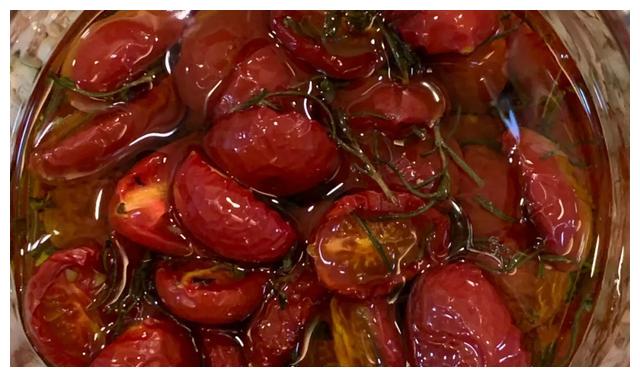 油浸小番茄弥漫着西西里风情